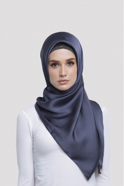 SATIN SILK SQUARE - MOON MIST SATIN SILK SQUARE - MOON MIST